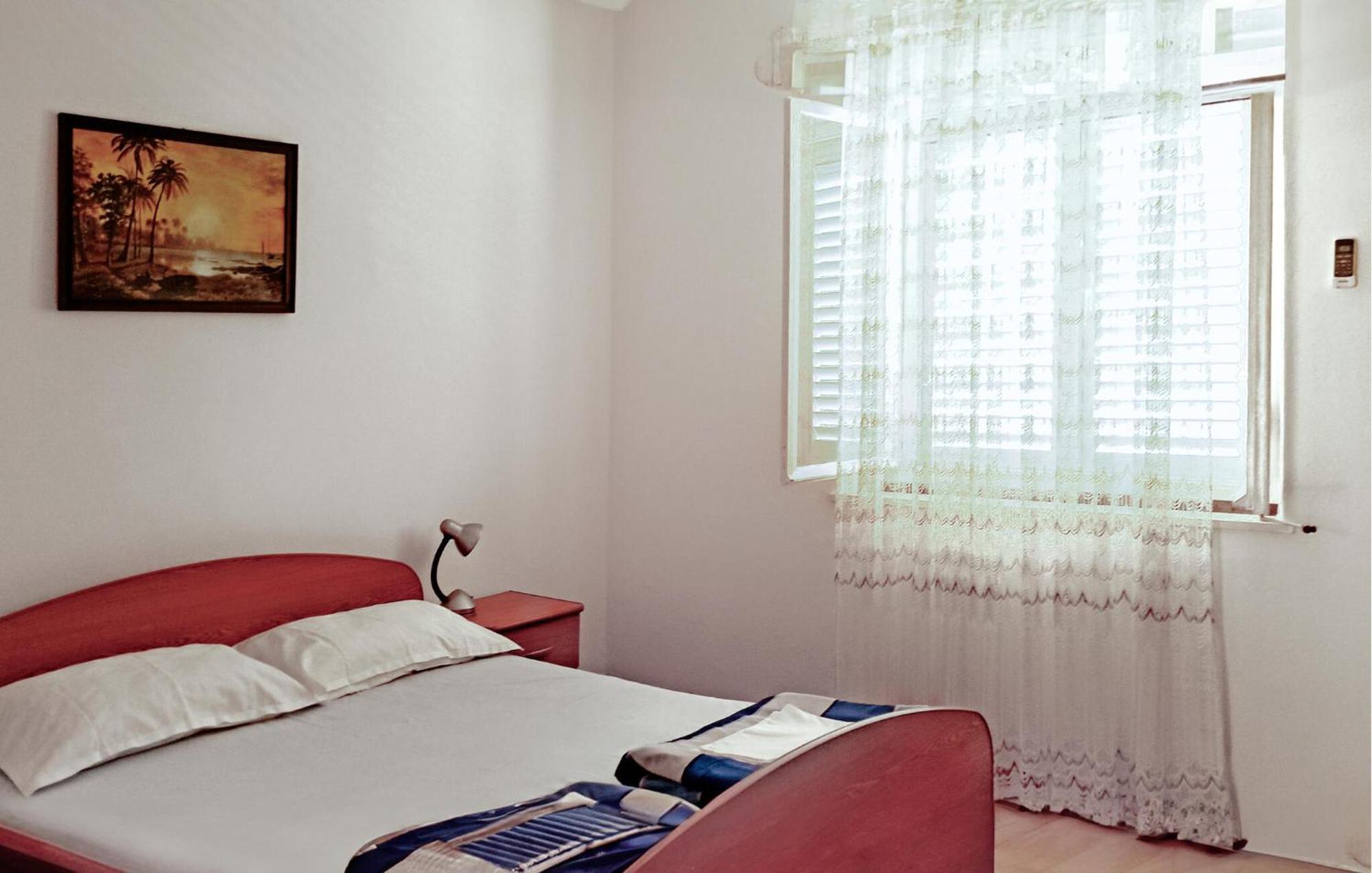 Amazing Apartment In Lumbarda With Kitchen מראה חיצוני תמונה