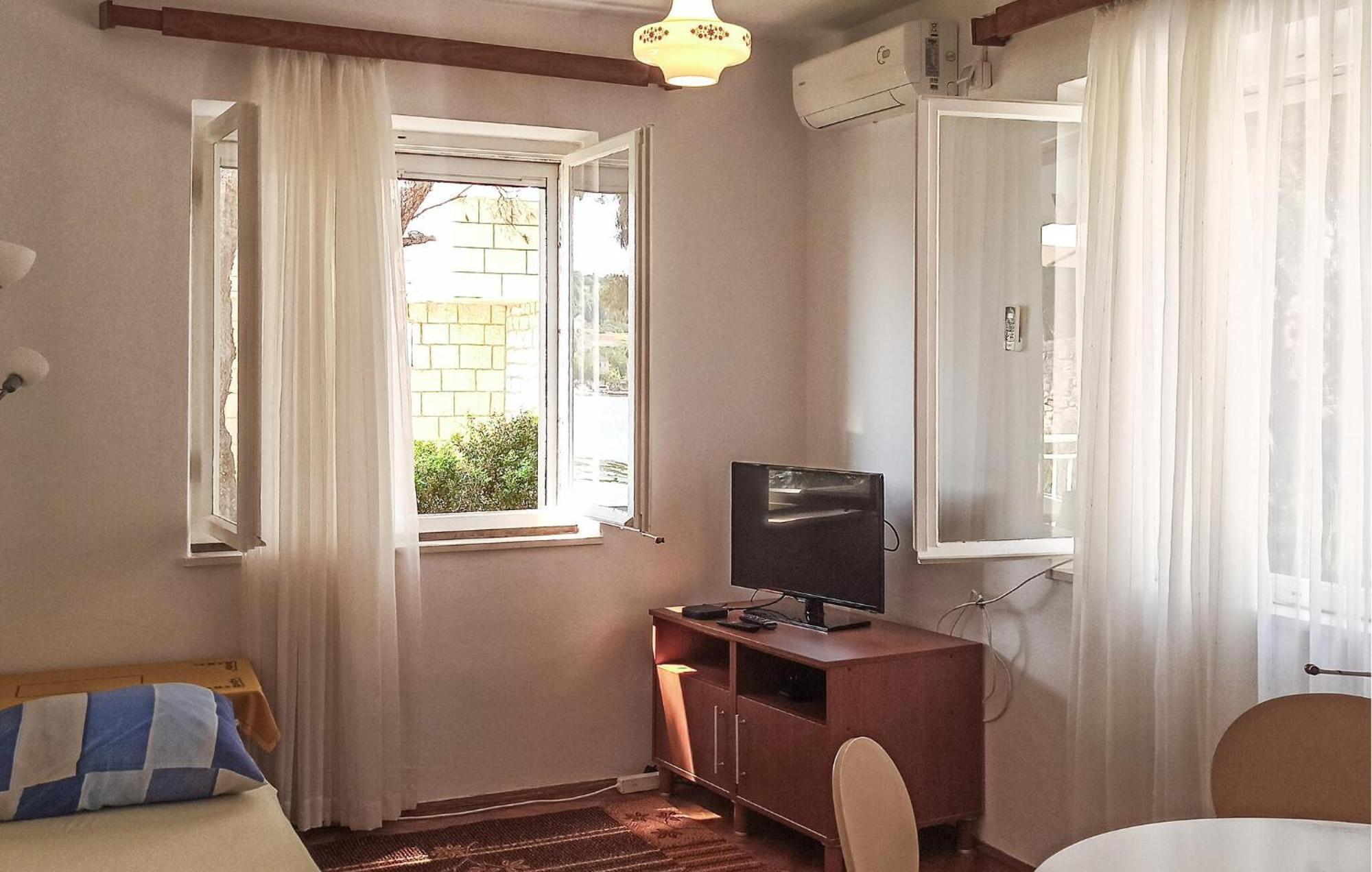 Amazing Apartment In Lumbarda With Kitchen מראה חיצוני תמונה